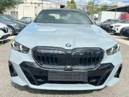 BMW 520i Limousine_WBA11FJ090CW04001