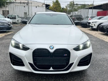 BMW M440 xDrive Coupé_WBA71HB0X0CW07896