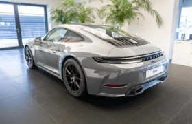 911 Carrera 4S