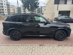 
										BMW X5 M Competition full									
